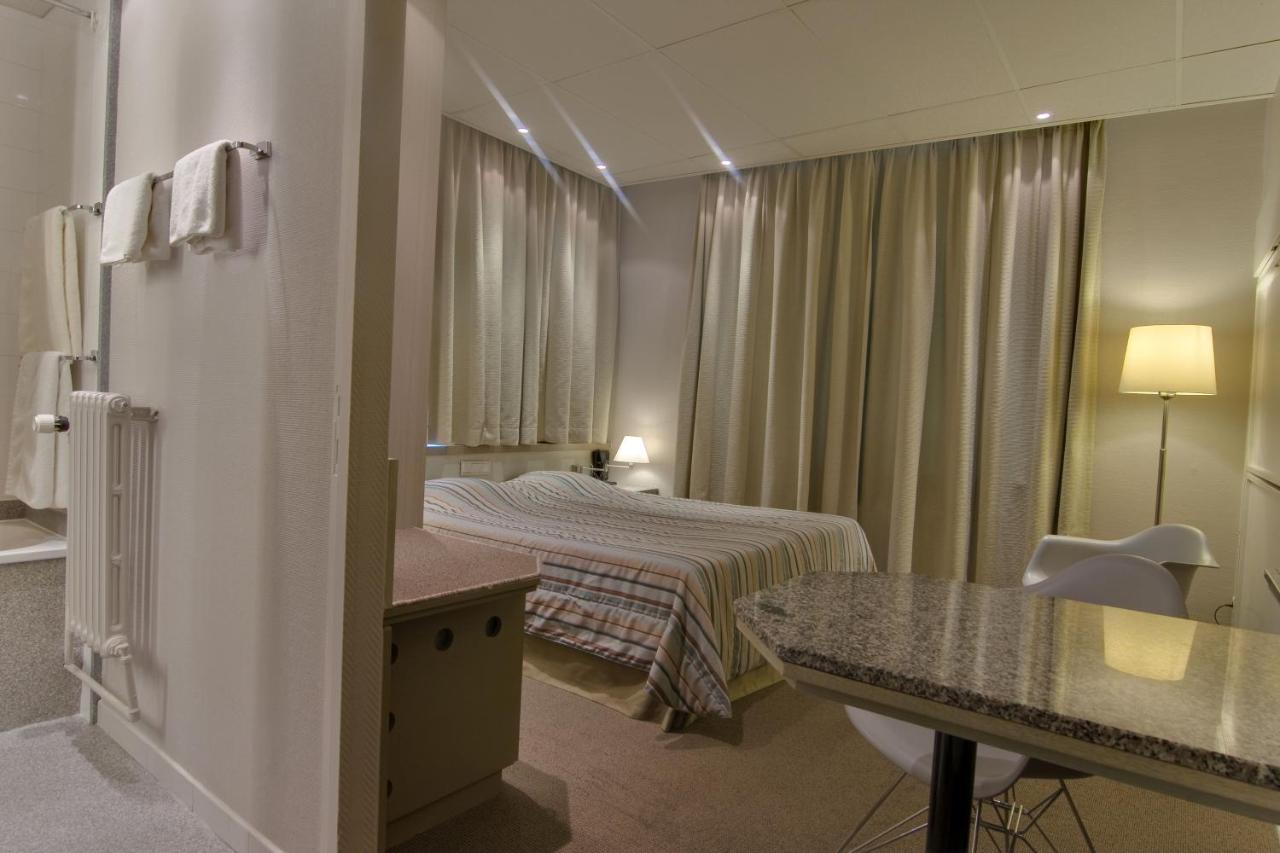 Hotel Glenmore أوستيند المظهر الخارجي الصورة