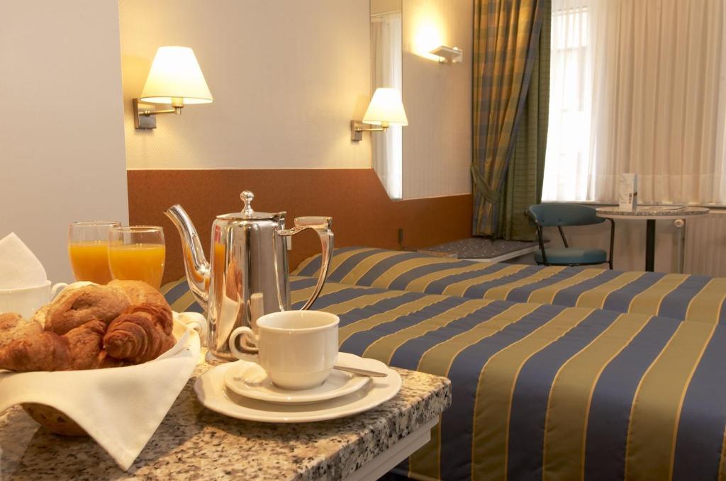 Hotel Glenmore أوستيند الغرفة الصورة