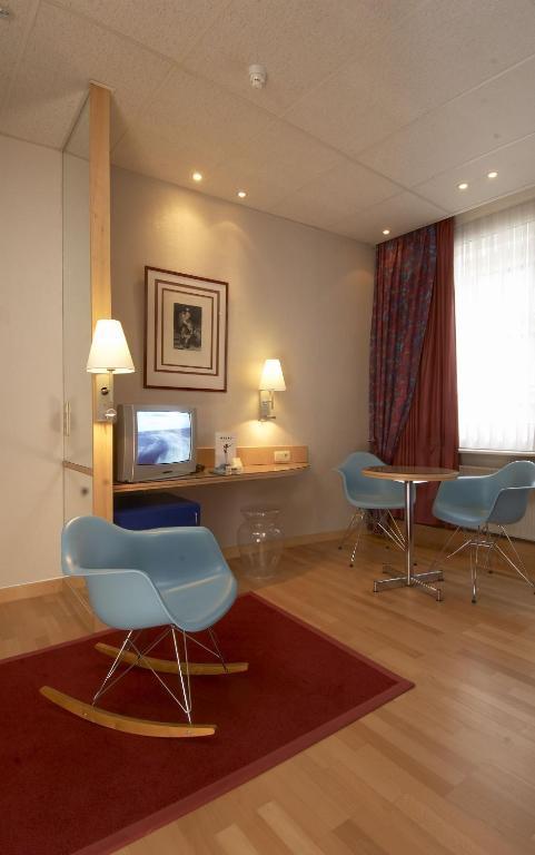 Hotel Glenmore أوستيند الغرفة الصورة